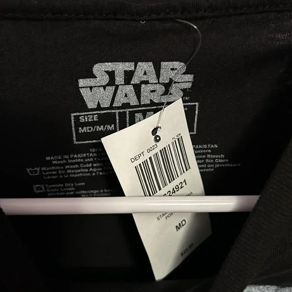 Star Wars Ahsoka Poster Tee - Picture 3 of 4